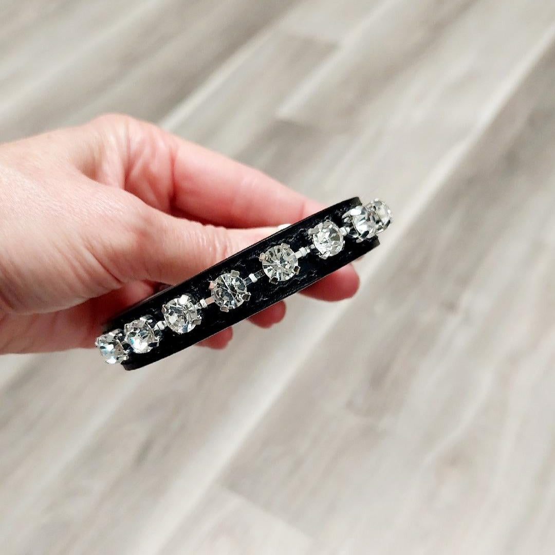 Dog Collar Small 7" to 11" - Black Leatherette Diamond Collar